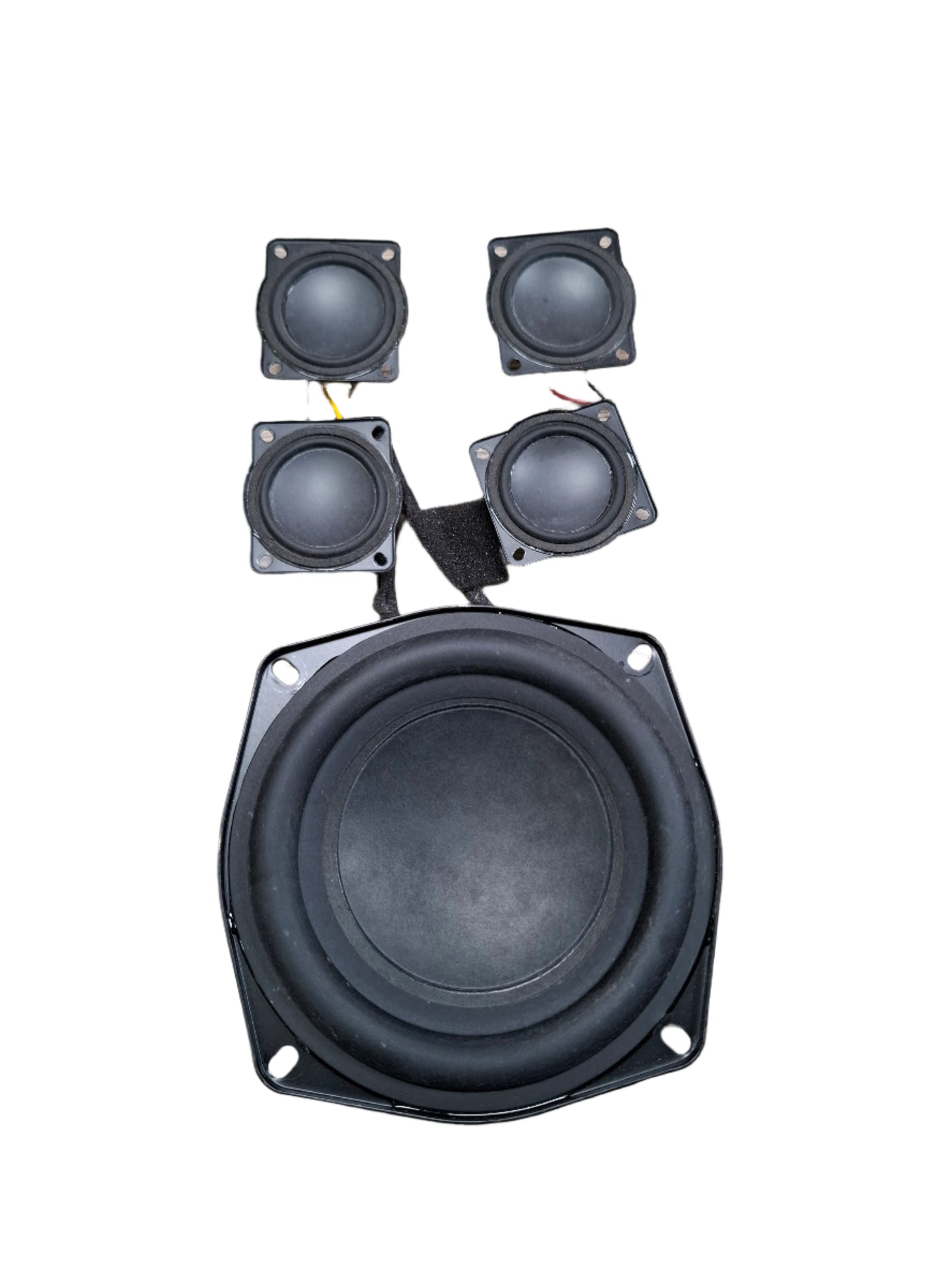Dewalt DWST1-81078-QW radio speakers set USED